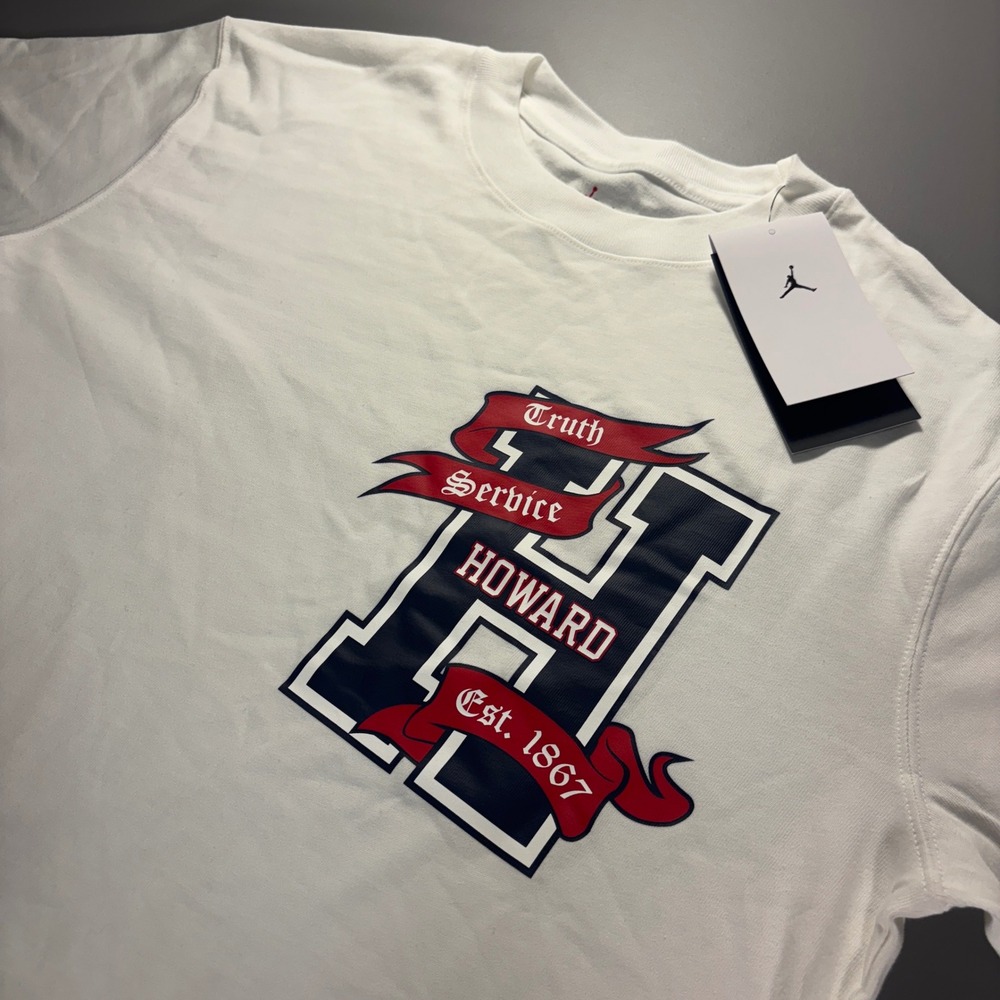 Howard University T-Shirt White Jordan women's Small Short Sleeve NWT